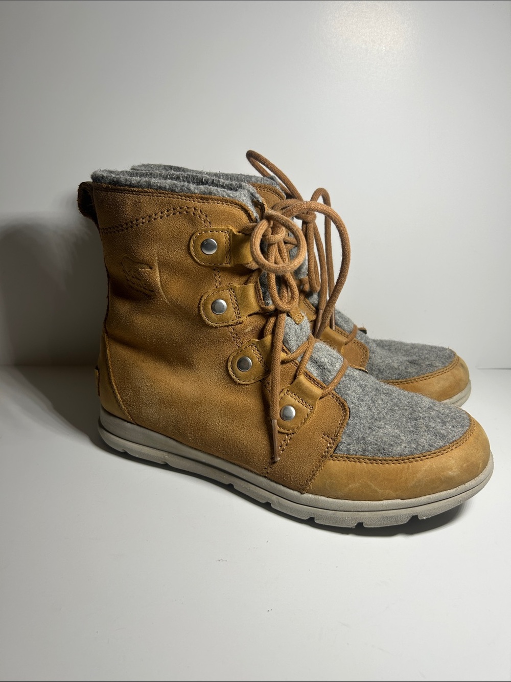 Sorel Explorer Joan Winter Boot